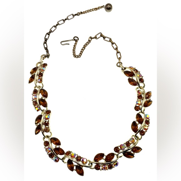 Vintage Silver Tone Linked Faceted AB Crystal Cluster Necklace Choker - Picture 1 of 6